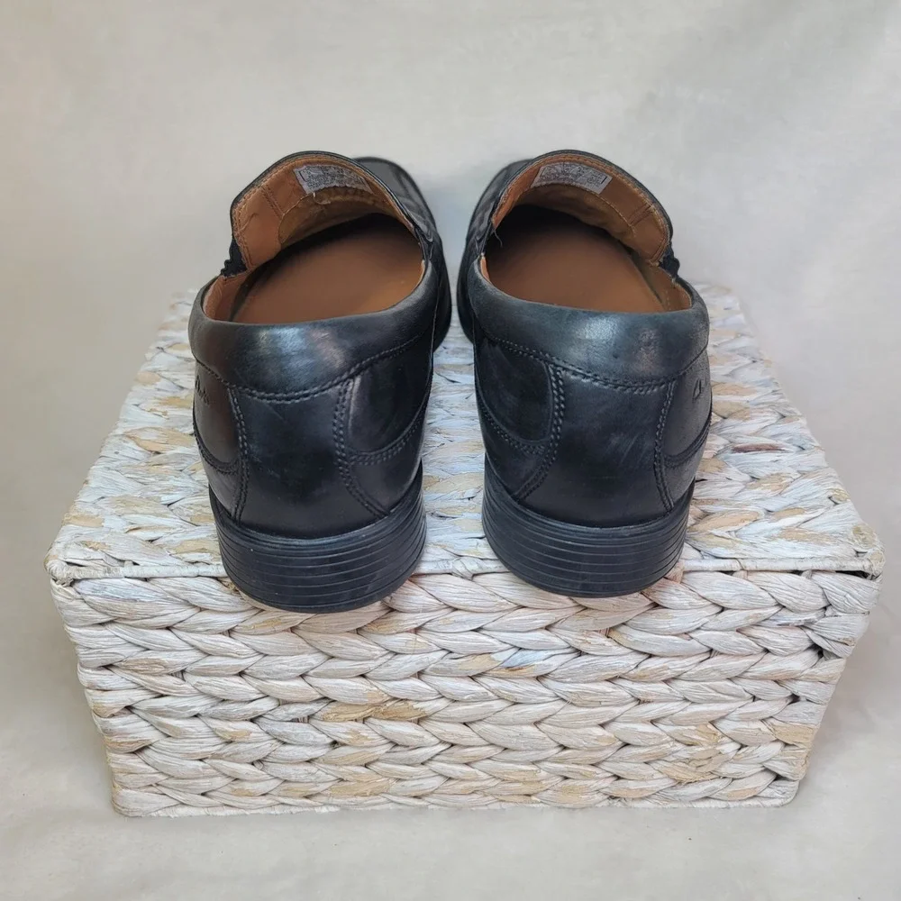 Clarks Black Slip On Loafers Dress Shoes Mens 10 W‎ Business Casual Going Out